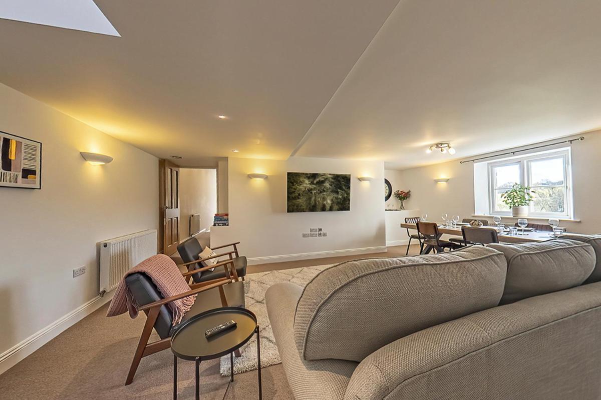 3 Bedroom Barn Conversion With Hot Tub-Garden View - Ty Cerrig Barn Corwen Eksteriør billede
