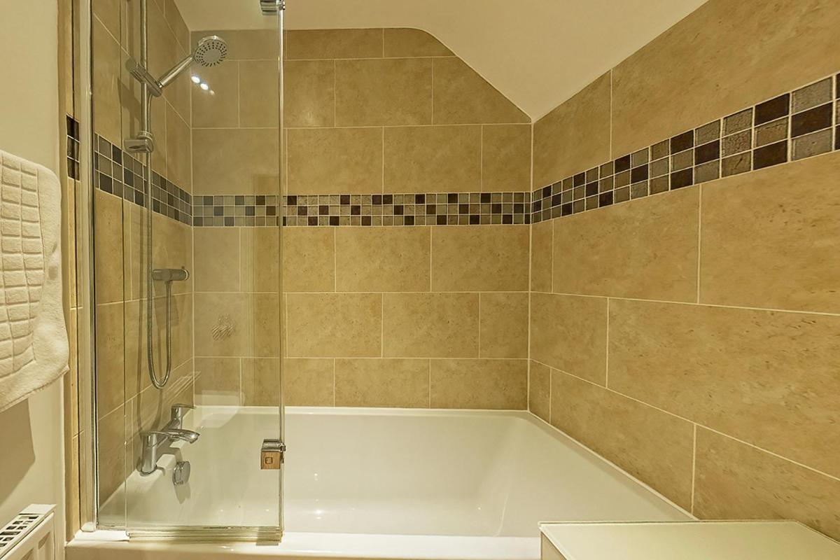 3 Bedroom Barn Conversion With Hot Tub-Garden View - Ty Cerrig Barn Corwen Eksteriør billede
